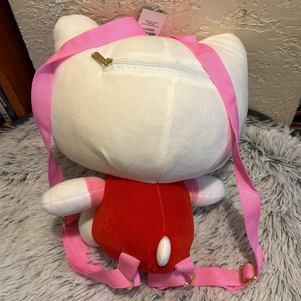 Hello Kitty Plush Mini Backpack - Picture 5 of 9